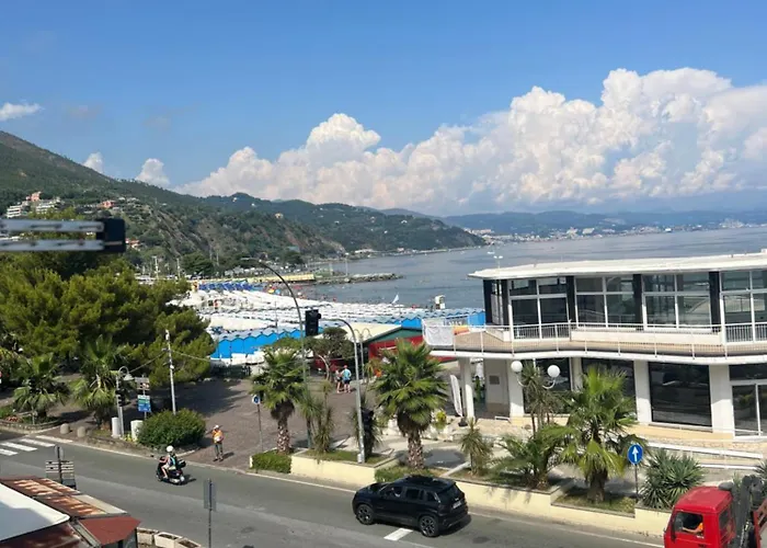 Vista Mare - Spiagge A 50 Mt - Wifi - Centro